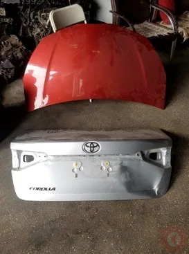 Toyota Corolla Bagaj Kapağı çıkma parça