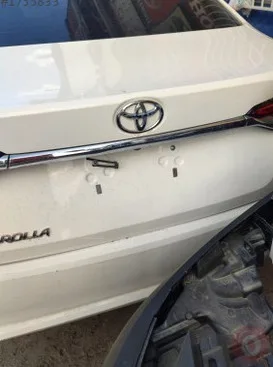 Toyota Corolla Bagaj Kapağı çıkma parça