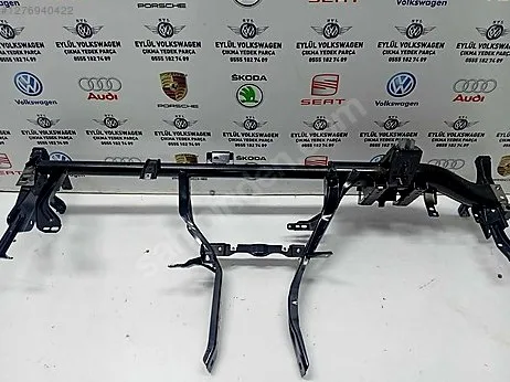 Audi Q3 Torpido çıkma parça - EYLÜL VOLKSWAGEN ÇIKMA YEDEK PARÇA şanlıurfa