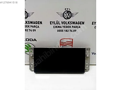 Audi Q3 Bilgi Ekranı çıkma parça - EYLÜL VOLKSWAGEN ÇIKMA YEDEK PARÇA şanlıurfa
