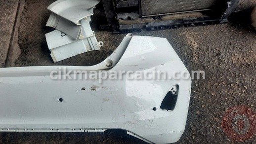 Ford Fiesta Arka Tampon çıkma parça