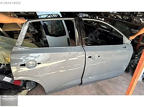 Nissan Qashqai Kapı (Ön Sağ) çıkma parça