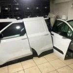 Ford Tourneo Courier Sol Ön Kapı çıkma parça - İNAN OTO ÇIKMA YEDEK PARÇA ALIM SATIM Adana
