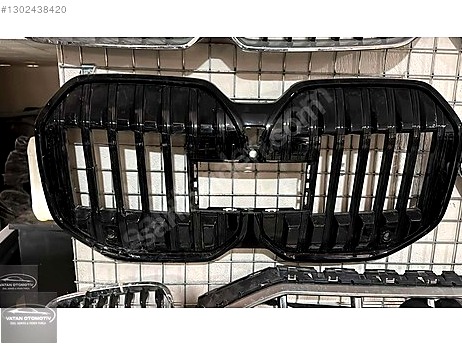 BMW 7 Serisi Panjur çıkma parça