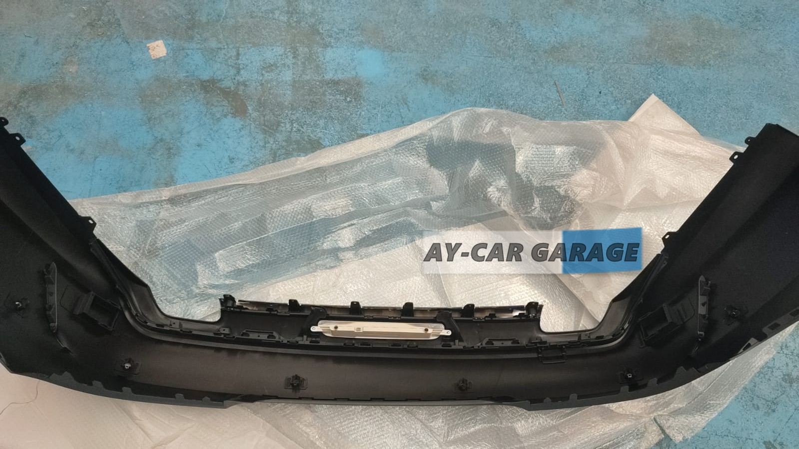 Mercedes-Benz CLS Arka Tampon W218 çıkma parça
