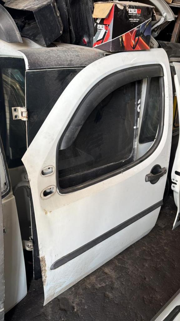 Fiat Doblo Sol Ön Kapı 51847707 çıkma parça