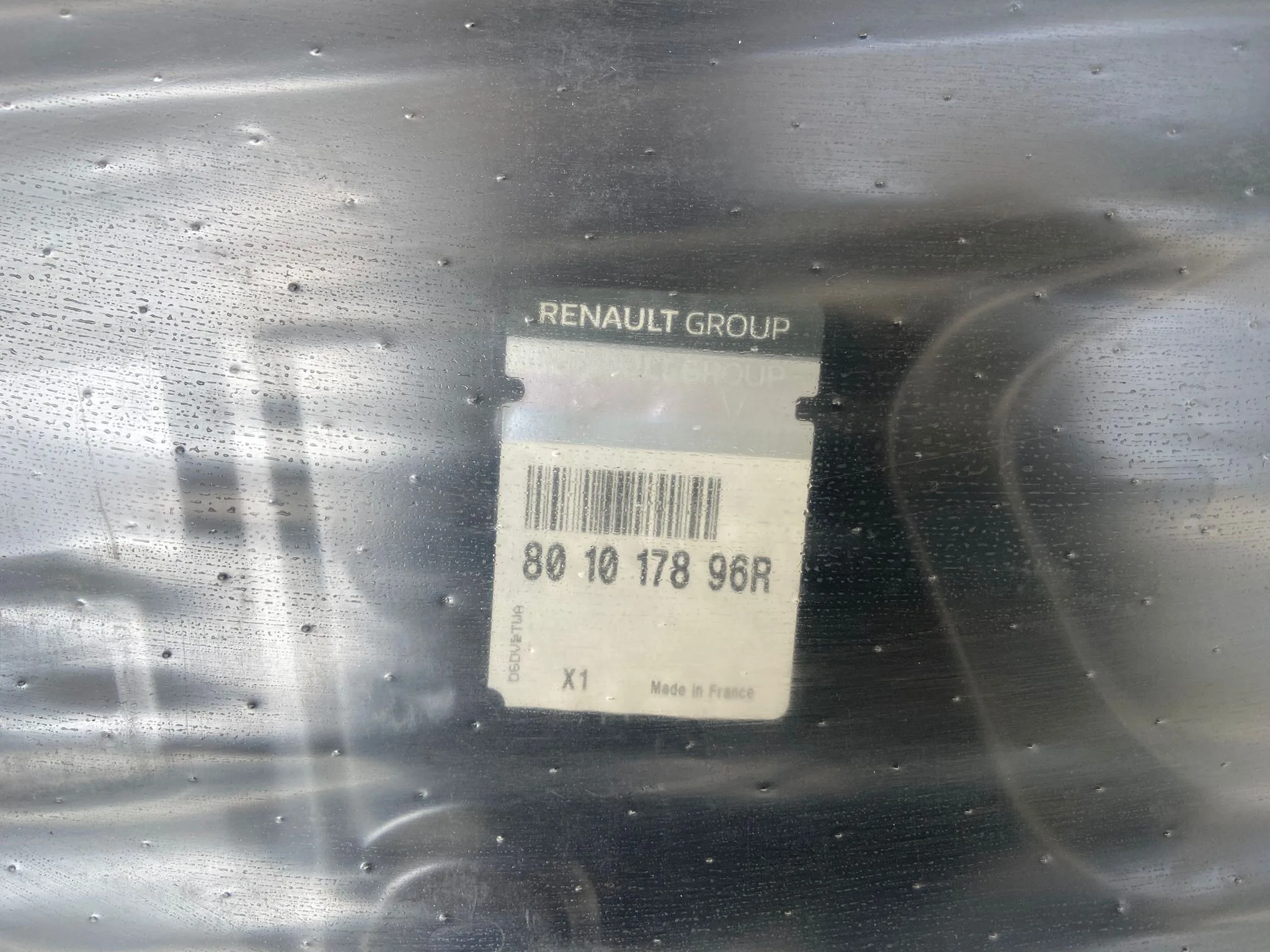 Hyundai i20 Tampon Braketi Çıkma Parça Mersin