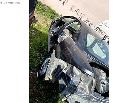 Fiat Linea Sağ Ön Far çıkma parça