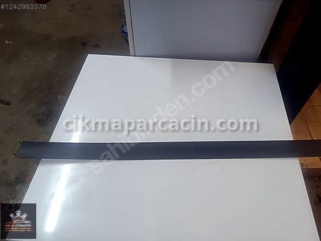Ford Tourneo Connect Kapı (Arka Sol) çıkma parça