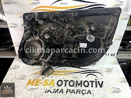 Ford Fiesta Kapı (Ön Sağ) çıkma parça