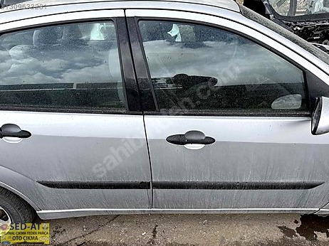Ford Focus Kapı (Ön Sağ) çıkma parça