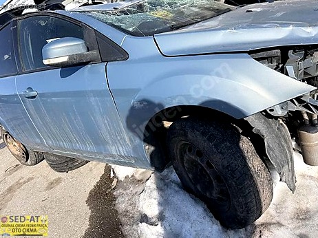 Ford Focus Kapı (Ön Sağ) çıkma parça