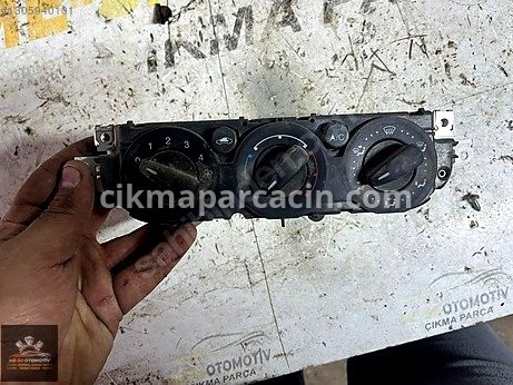 Ford Focus Klima Kontrol Paneli çıkma parça
