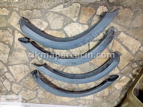 Land Rover Freelander Çamurluk (Ön) çıkma parça