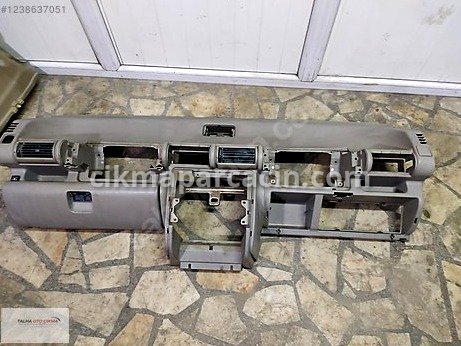 Land Rover Freelander Torpido çıkma parça