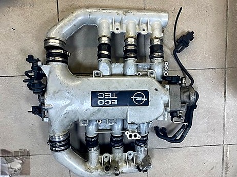 Opel Vectra Emme Manifoldu çıkma parça
