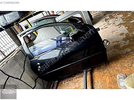Peugeot 206 Kapı Kolçağı çıkma parça