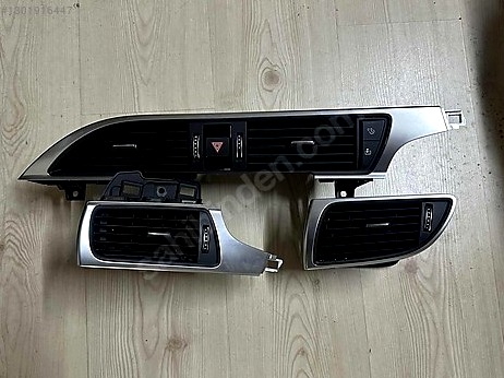 Audi A6 Panjur çıkma parça