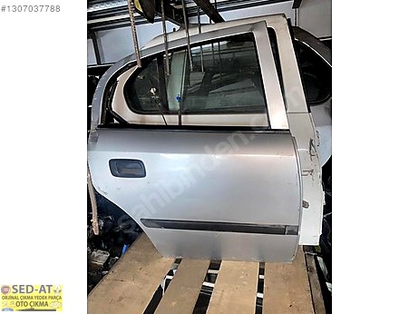 Opel Astra Kapı Kolçağı çıkma parça