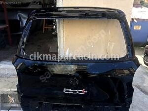 Fiat 500L arka bagaj kapısı orjinal çıkma şahin oto – Orjinal Çıkma Parça