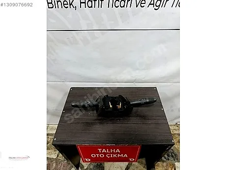 Fiat Punto Silecek Kolu çıkma parça - TALHA OTO ÇIKMA Kocaeli