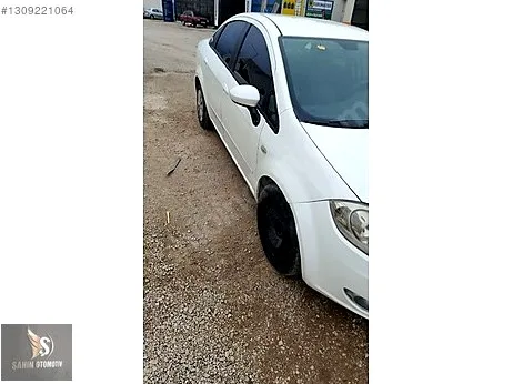 Fiat Linea Arka Tampon çıkma parça - Şahin oto orjinal çıkma İSTANBUL