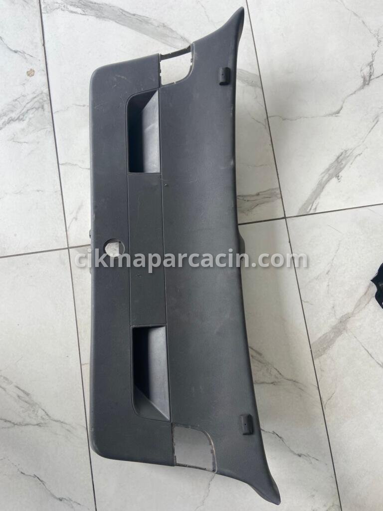 Volkswagen Golf İç Trim çıkma parça