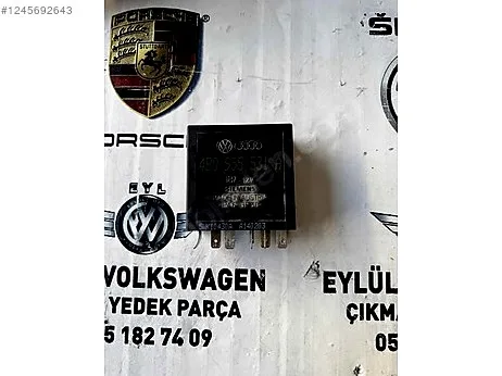 Volkswagen Golf Silecek Kolu çıkma parça - EYLÜL VOLKSWAGEN ÇIKMA YEDEK PARÇA şanlıurfa
