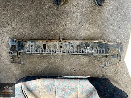 Hyundai Accent Tampon Demiri çıkma parça