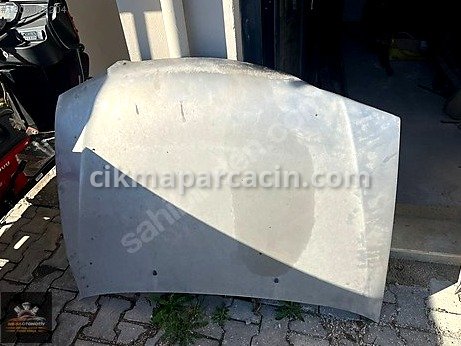 Hyundai Accent Kaput çıkma parça