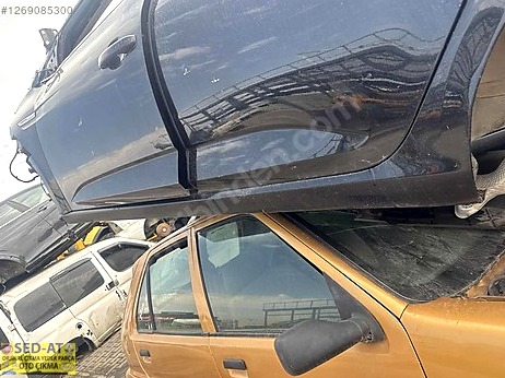 Renault Megane Marşpiyel Sacı çıkma parça