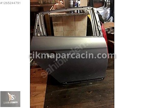 Lancia Delta Kapı (Arka Sağ) çıkma parça