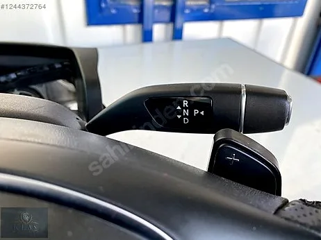 Mercedes-Benz CLA Silecek Kolu çıkma parça - Klas Oto Bursa