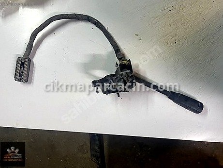 Mercedes-Benz E Serisi Sinyal Kolu çıkma parça
