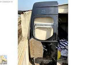 MERCEDES SPRİNTER SAG SOL BAGAJ KAPAKLARI ESKI KASA YENI KASA – izmir çıkma