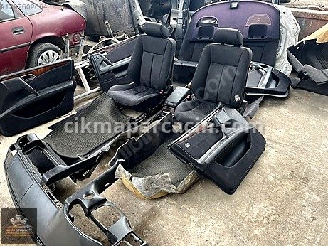 Mercedes-Benz EQA Torpido çıkma parça