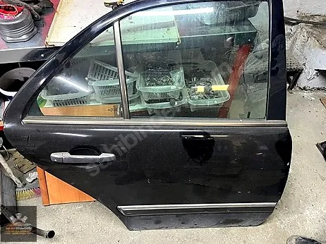 Mercedes-Benz EQA Kapı (Arka Sağ) çıkma parça - MESA YEDEK PARÇA Mersin