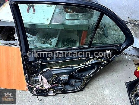Mercedes-Benz EQA Kapı (Arka Sağ) çıkma parça