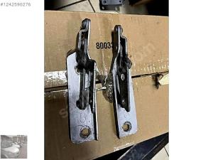 Mercedes w168 kaput menteşesi
