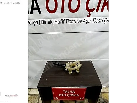 Mitsubishi L200 Sinyal Kolu çıkma parça - TALHA OTO ÇIKMA Kocaeli