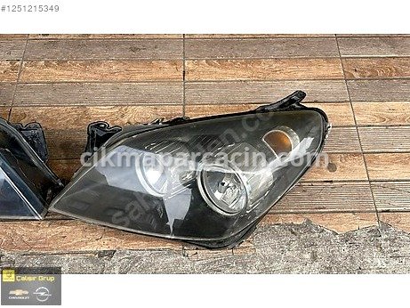 Opel Astra Sol Ön Far çıkma parça