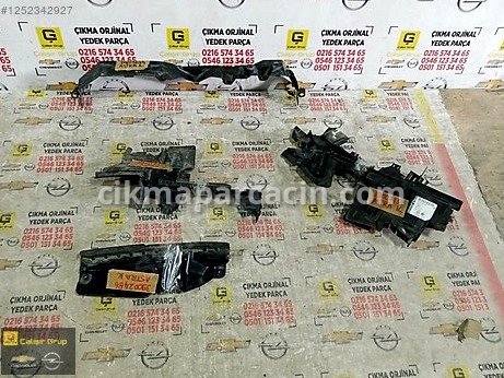 Opel Astra Kalorifer Izgarası çıkma parça