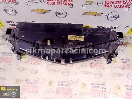 Opel Astra Ön Panel çıkma parça