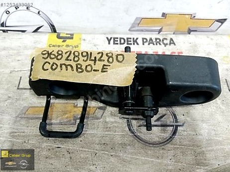 Opel Corsa Silecek Kolu çıkma parça