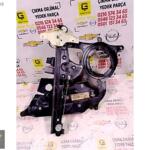 Opel Corsa Ön Cam çıkma parça - ÇALIŞIR GRUP OPEL CHEVROLET ÇIKMA YEDEK PARÇA İstanbul