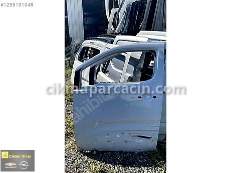 Opel Combo Kapı (Ön Sol) çıkma parça