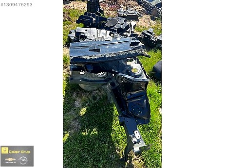Opel Corsa Sol Ön Far çıkma parça