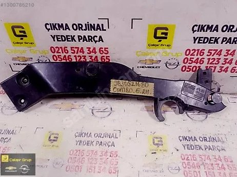 Opel Corsa Sağ Ön Far çıkma parça - ÇALIŞIR GRUP OPEL CHEVROLET ÇIKMA YEDEK PARÇA İstanbul