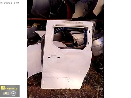 Opel Corsa Kapı (Arka Sol) çıkma parça - ÇALIŞIR GRUP OPEL CHEVROLET ÇIKMA YEDEK PARÇA İstanbul