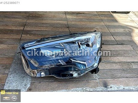 Opel Combo Sol Ön Far çıkma parça
